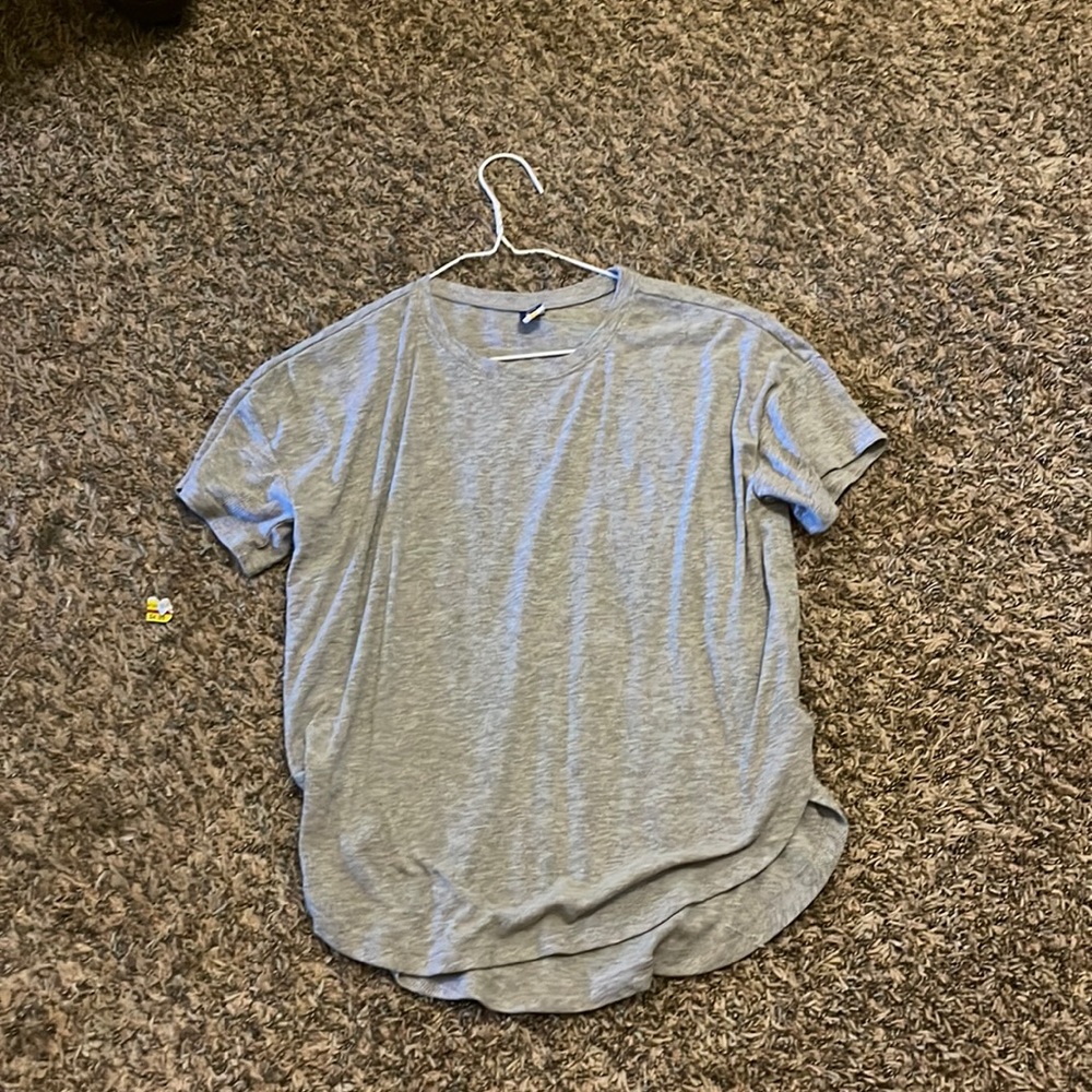 Kids grey shirt